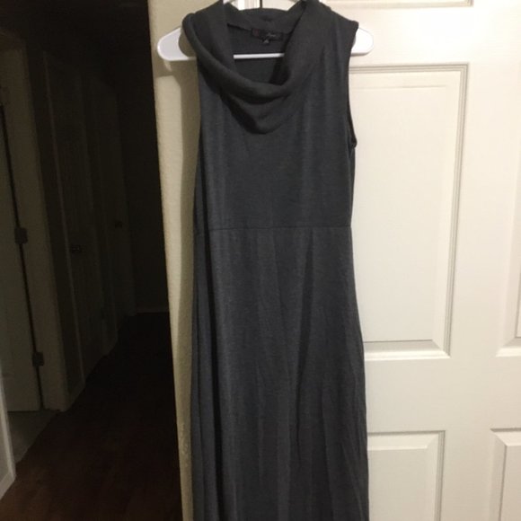sleeveless turtleneck maxi dress